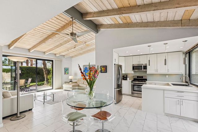 1715 E El Alameda, Palm Springs, CA 92262