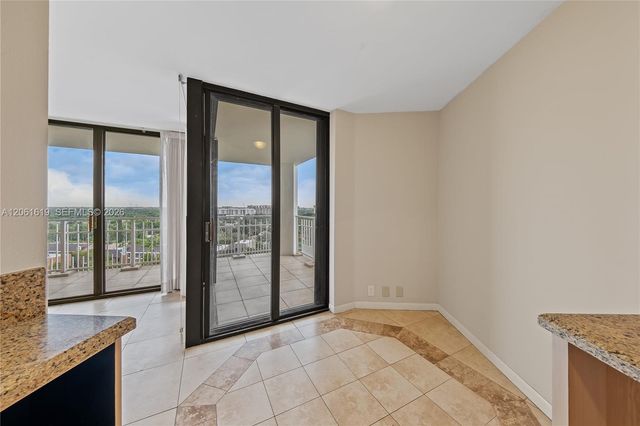 4000 Towerside Ter 1405, Miami, FL 33138