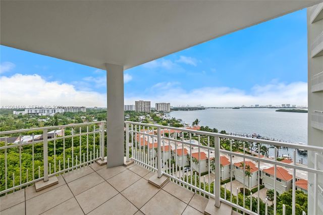 4000 Towerside Ter 1405, Miami, FL 33138