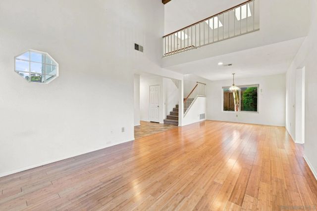 1910 Willow Ridge, Vista, CA 92081
