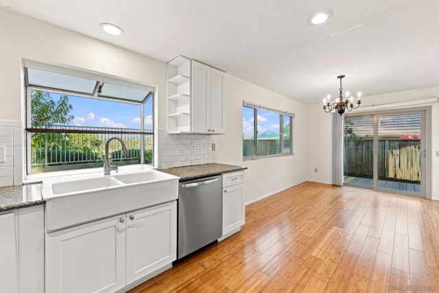 1910 Willow Ridge, Vista, CA 92081