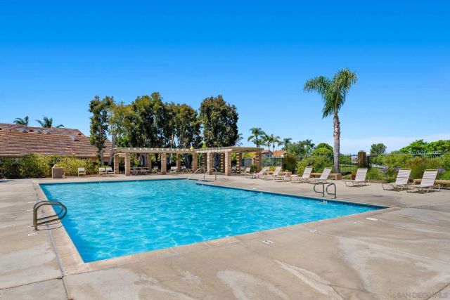 1910 Willow Ridge, Vista, CA 92081