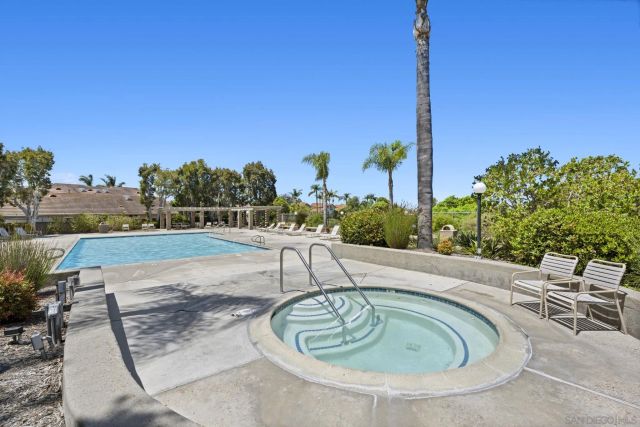 1910 Willow Ridge, Vista, CA 92081