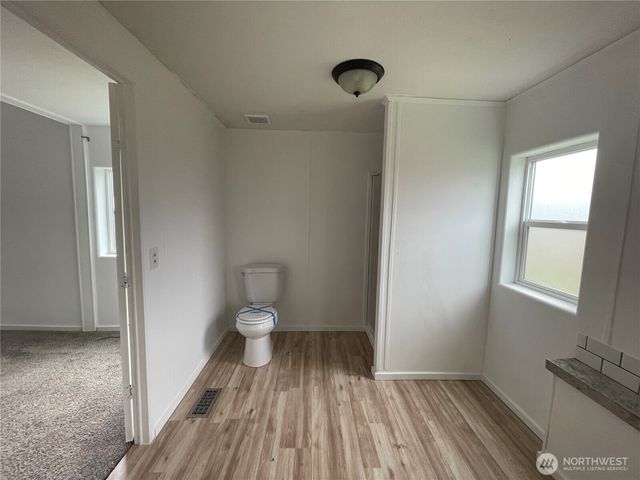 564 Avery Road, Winlock, WA 98596