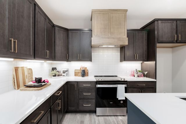 10410 W Graber Cir., Wichita, KS 67215