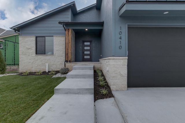 10410 W Graber Cir., Wichita, KS 67215