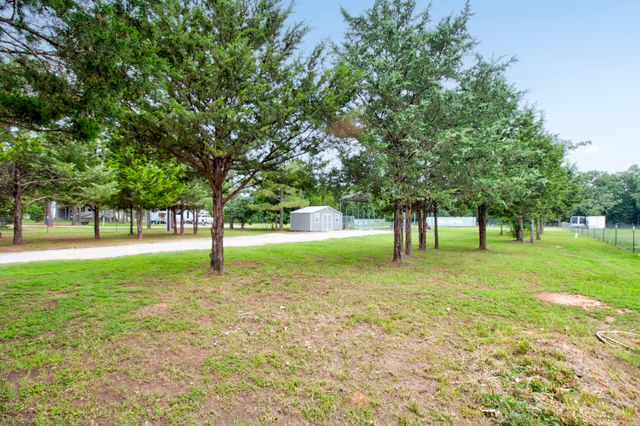 1469 CEDAR MILLS, Gordonville, TX 76245