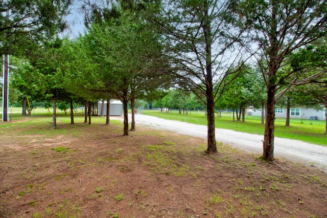 1469 CEDAR MILLS, Gordonville, TX 76245