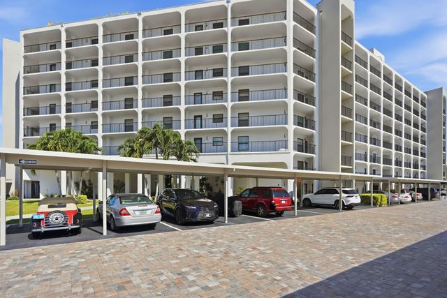 1629 Riverview Rd 620, Deerfield Beach, FL 33441