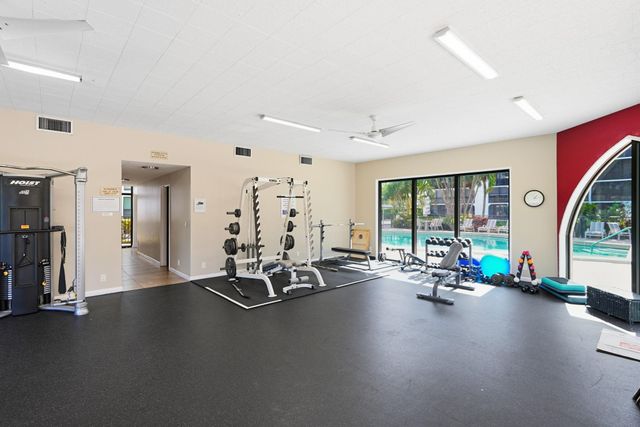 1629 Riverview Rd 620, Deerfield Beach, FL 33441