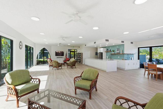 1629 Riverview Rd 620, Deerfield Beach, FL 33441