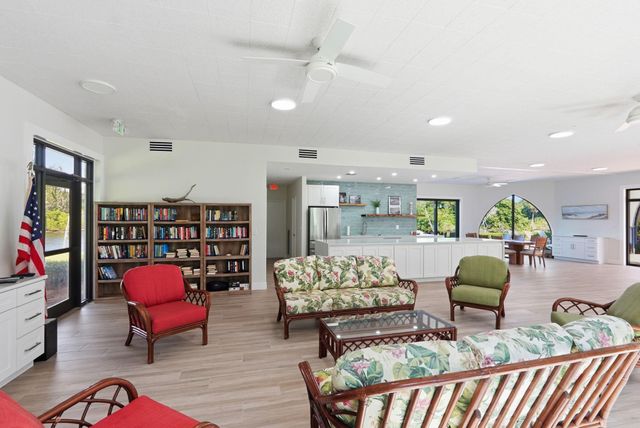 1629 Riverview Rd 620, Deerfield Beach, FL 33441