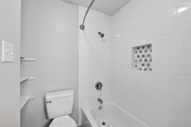 2503 Corral Trail, Friendswood, TX 77546