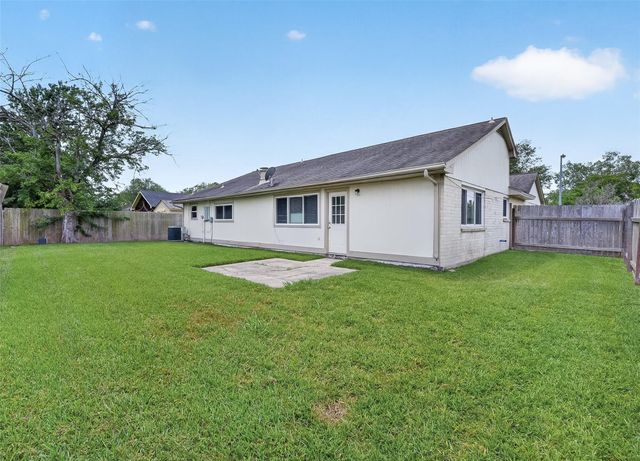 2503 Corral Trail, Friendswood, TX 77546