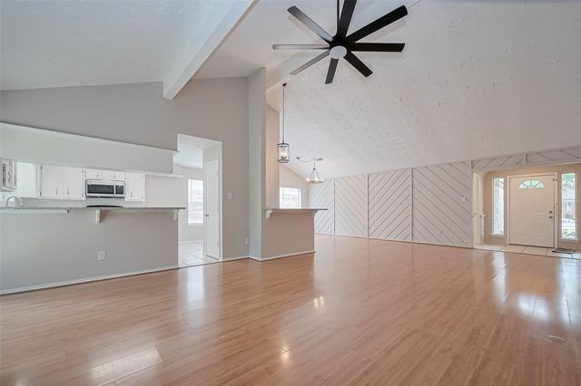2606 Lexington Woods Drive, Spring, TX 77373