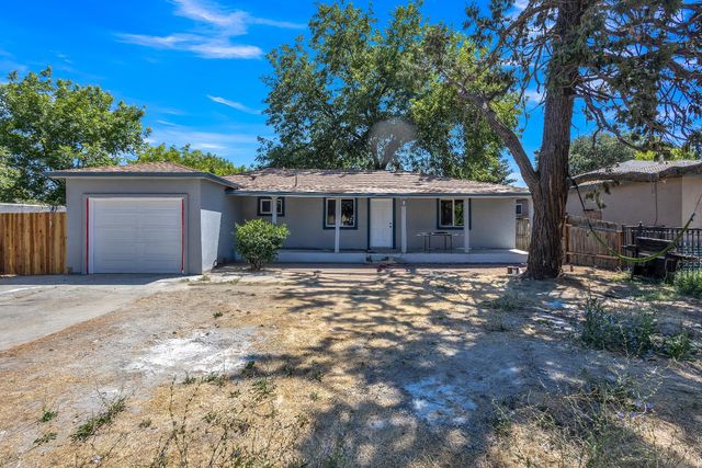 1044 S Anteros Ave, Stockton, CA 95215