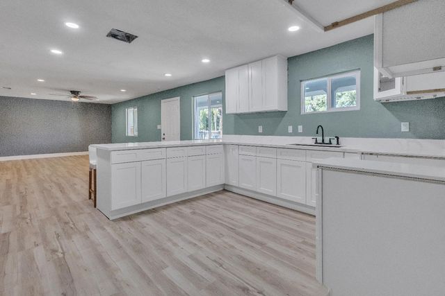 1044 S Anteros Ave, Stockton, CA 95215