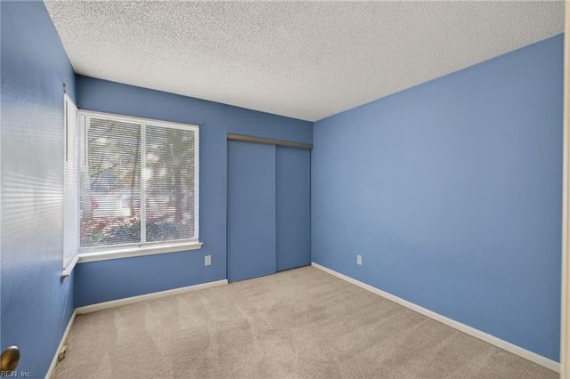 424 Surf Scoter CT, Virginia Beach, VA 23462