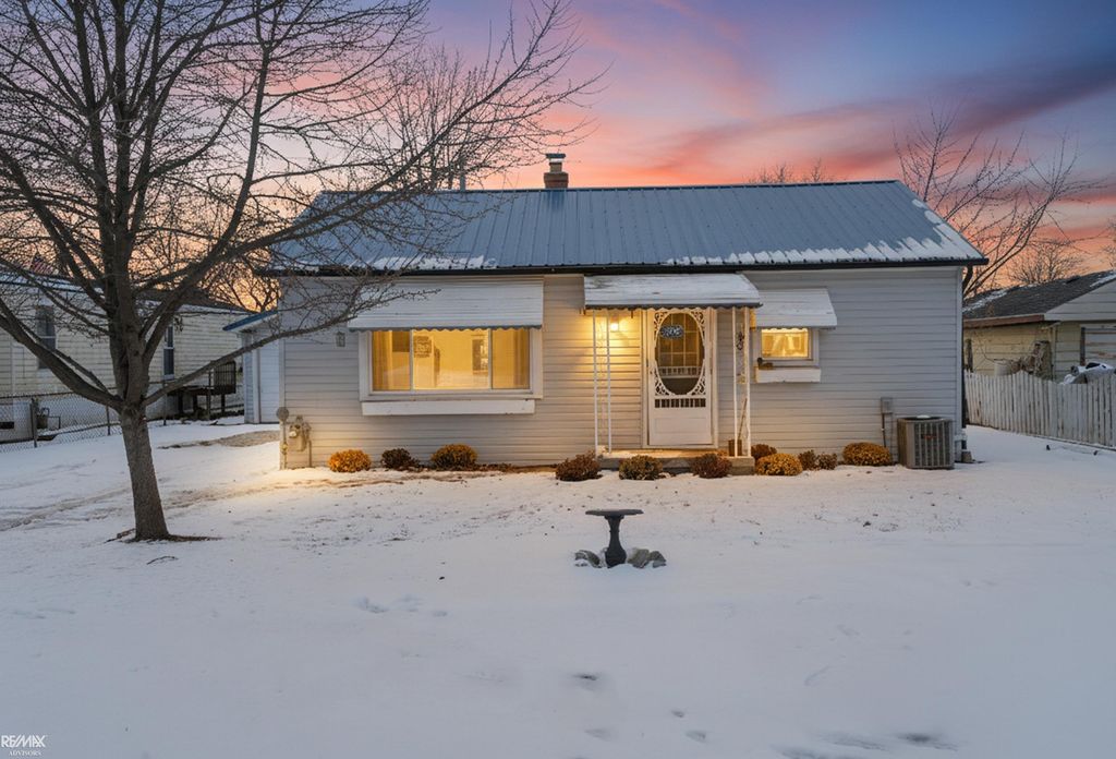 7334 Bealane Road, Clay Twp, MI 48001