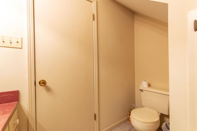 1720 POINT GRAND DR, Savannah, TN 38365