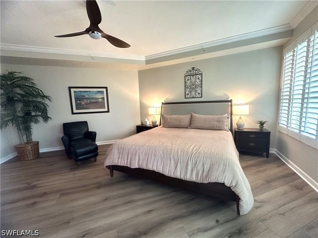325 Dunes BLVD 306, Naples, FL 34110