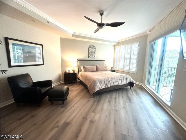 325 Dunes BLVD 306, Naples, FL 34110