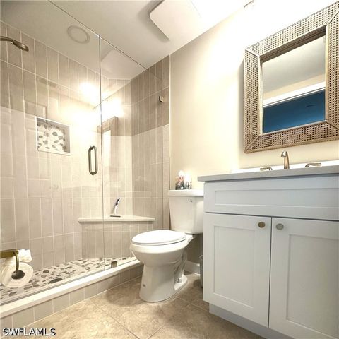 325 Dunes BLVD 306, Naples, FL 34110
