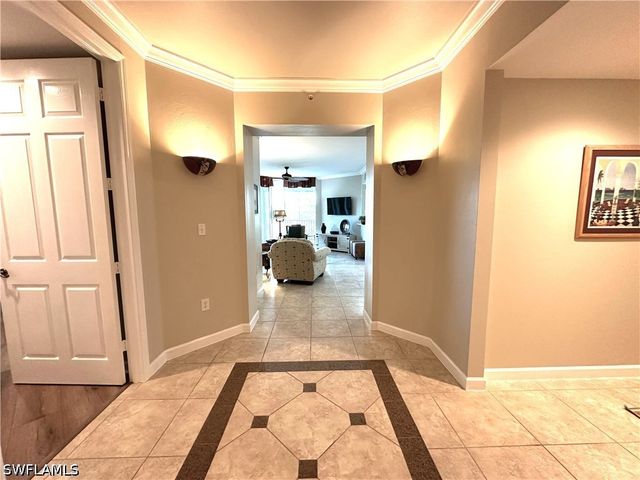 325 Dunes BLVD 306, Naples, FL 34110