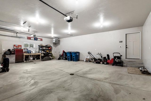 1429 Harbor Lights ROAD, Suamico, WI 54173