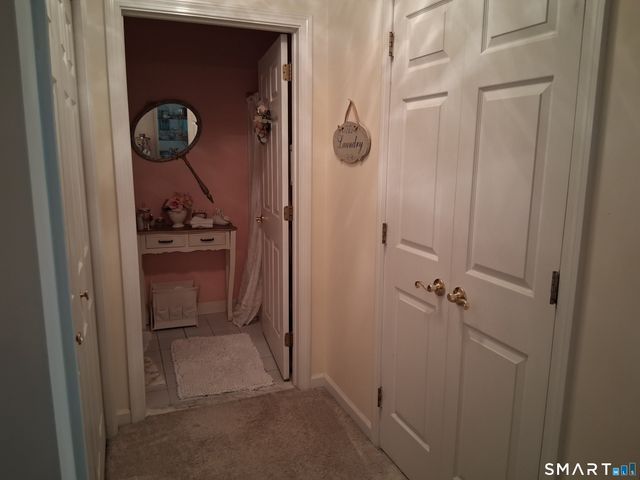 75 Washington Avenue 8-205, Hamden, CT 06518