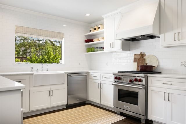 6243 Del Norte Lane, Dallas, TX 75225