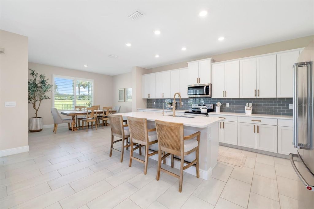 Image 13 of property listing at 3826 BUTTE TRAIL, Bradenton, FL 34211
