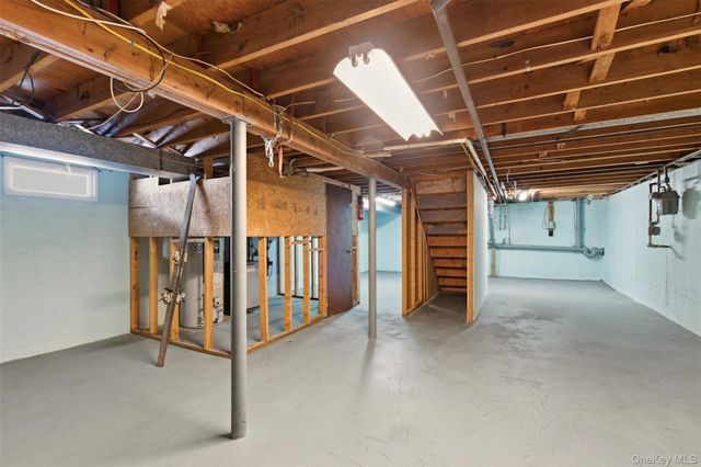 25 Whitetail Lane, Commack, NY 11725