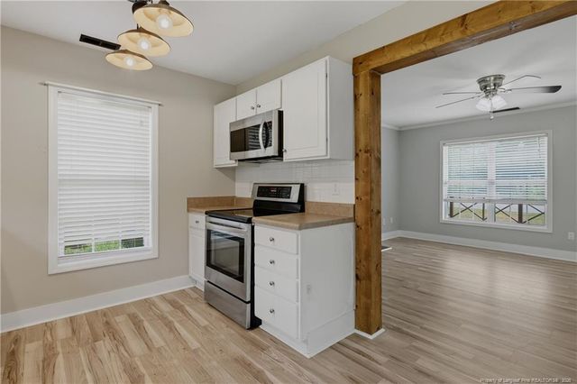 246 Fallingleaf Drive, Raeford, NC 28376