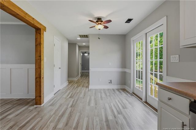 246 Fallingleaf Drive, Raeford, NC 28376