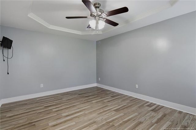 246 Fallingleaf Drive, Raeford, NC 28376