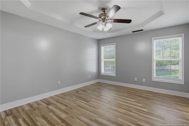 246 Fallingleaf Drive, Raeford, NC 28376