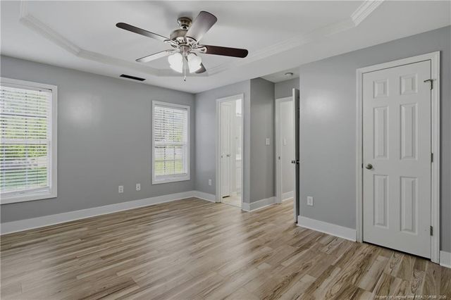 246 Fallingleaf Drive, Raeford, NC 28376