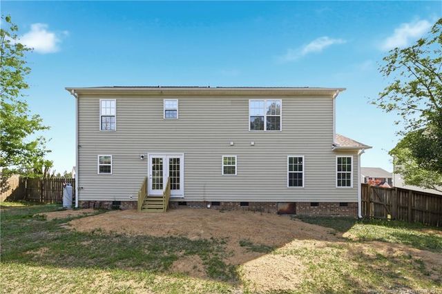 246 Fallingleaf Drive, Raeford, NC 28376