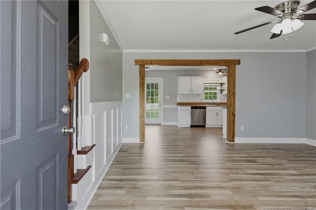 246 Fallingleaf Drive, Raeford, NC 28376