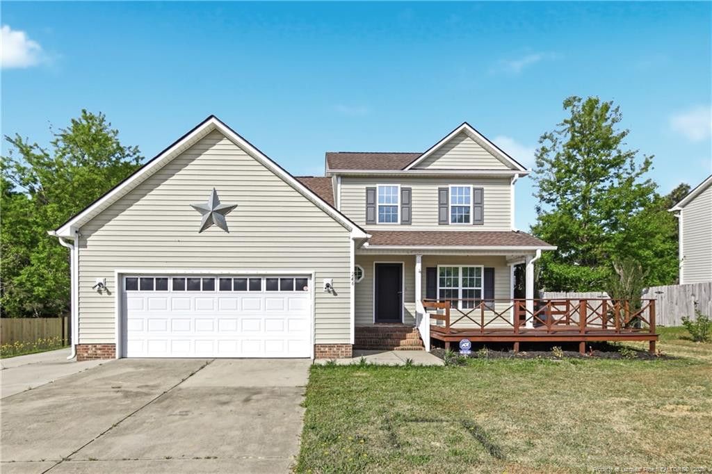 246 Fallingleaf Drive, Raeford, NC 28376