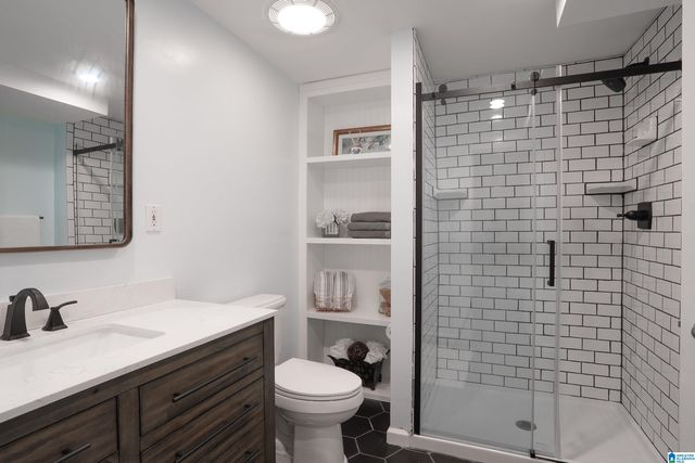 4028 MILNER WAY, Hoover, AL 35242