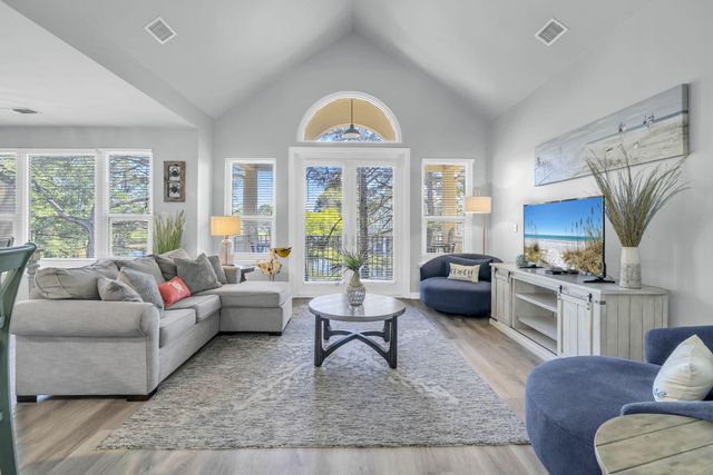 8562 Turnberry Drive 8562, Miramar Beach, FL 32550