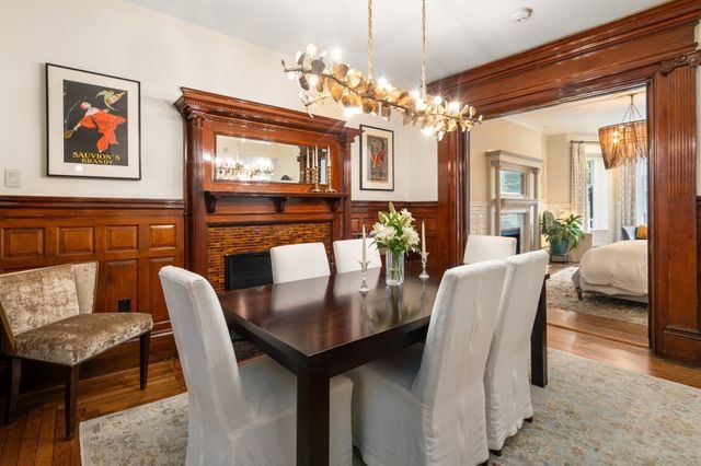 1081 Beacon 8, Brookline, MA 02446