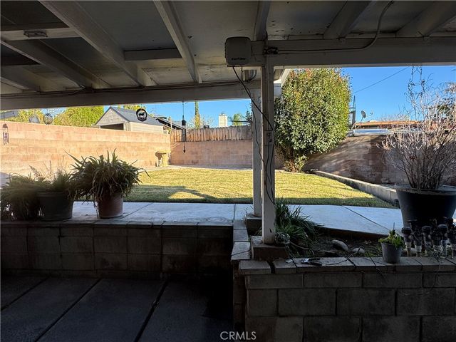 6581 Merito, San Bernardino, CA 92404