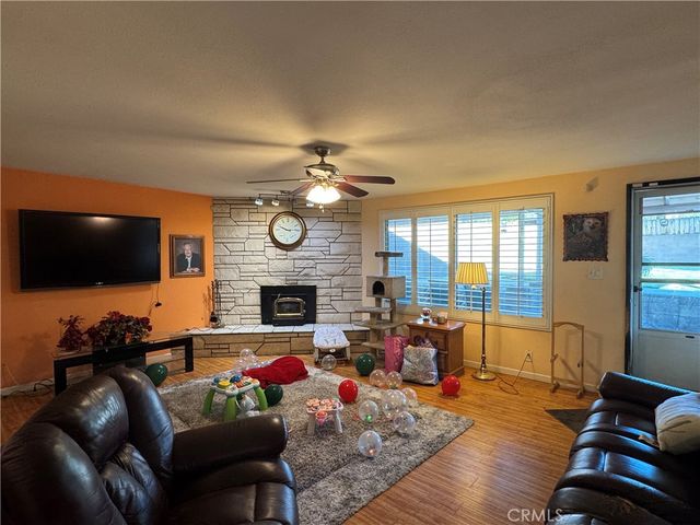 6581 Merito, San Bernardino, CA 92404