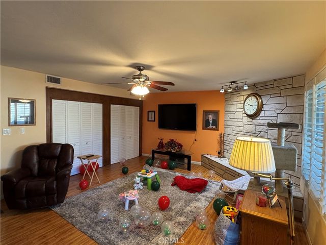 6581 Merito, San Bernardino, CA 92404