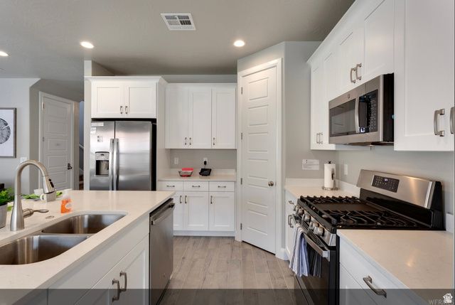 2311 N ESCONDIDO, Washington, UT 84780