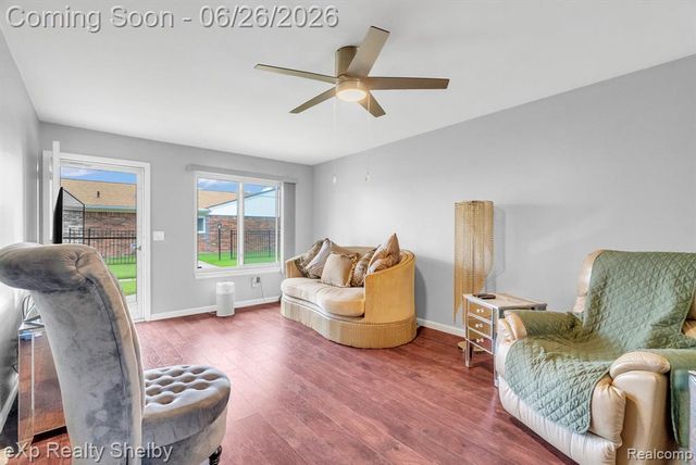 29417 Park Place Drive, Warren, MI 48093