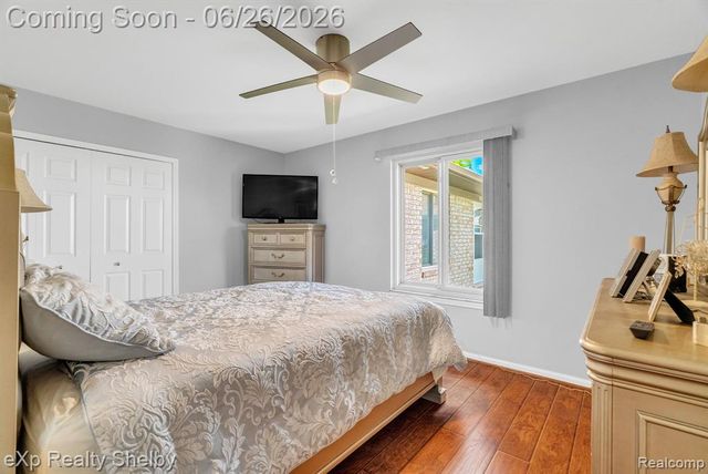 29417 Park Place Drive, Warren, MI 48093